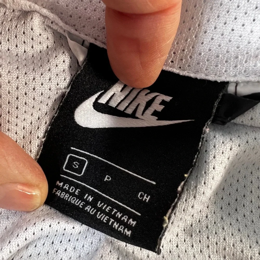 Nike Windbreaker White Black Logo Print Cropped Hooded Jacket Kids Size S‎